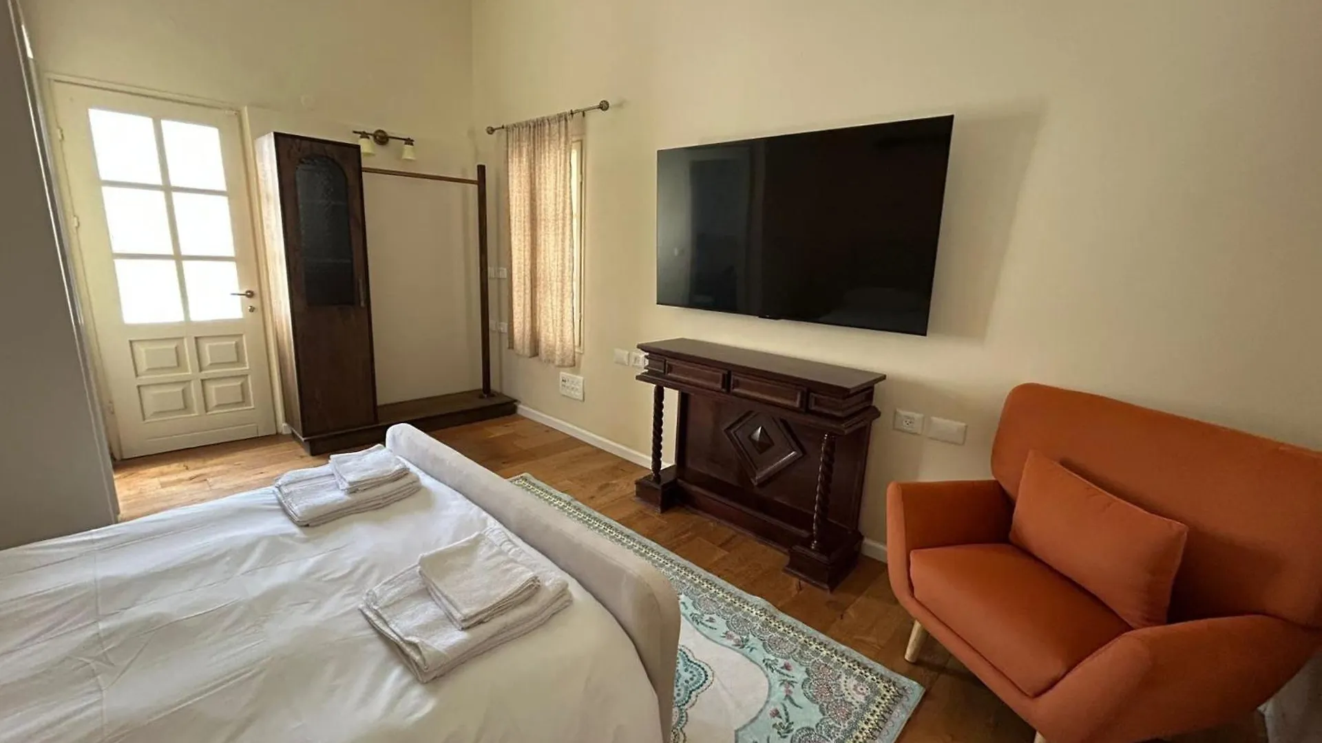 Apartment Port City Haifa - Urban Oasis In Downtown Israel